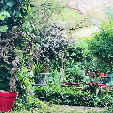 La Maison Des Roses Мулен Экстерьер фото