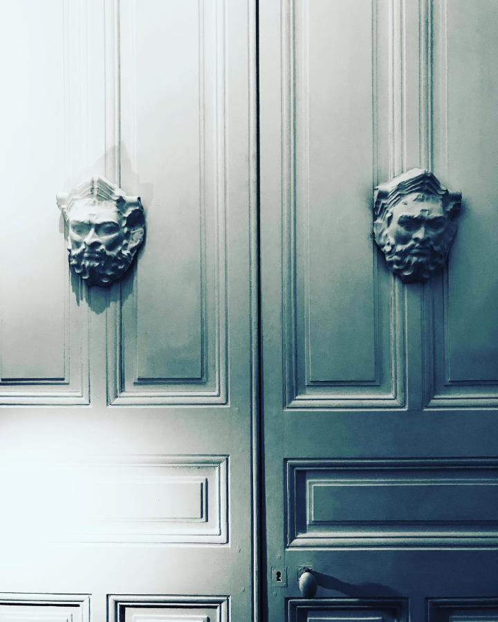 La Maison Des Roses Мулен Экстерьер фото